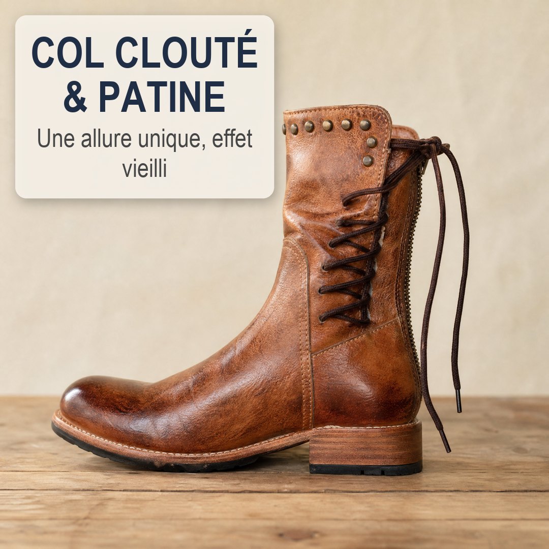 Col clouté et finition patinée des Bottes Aruna